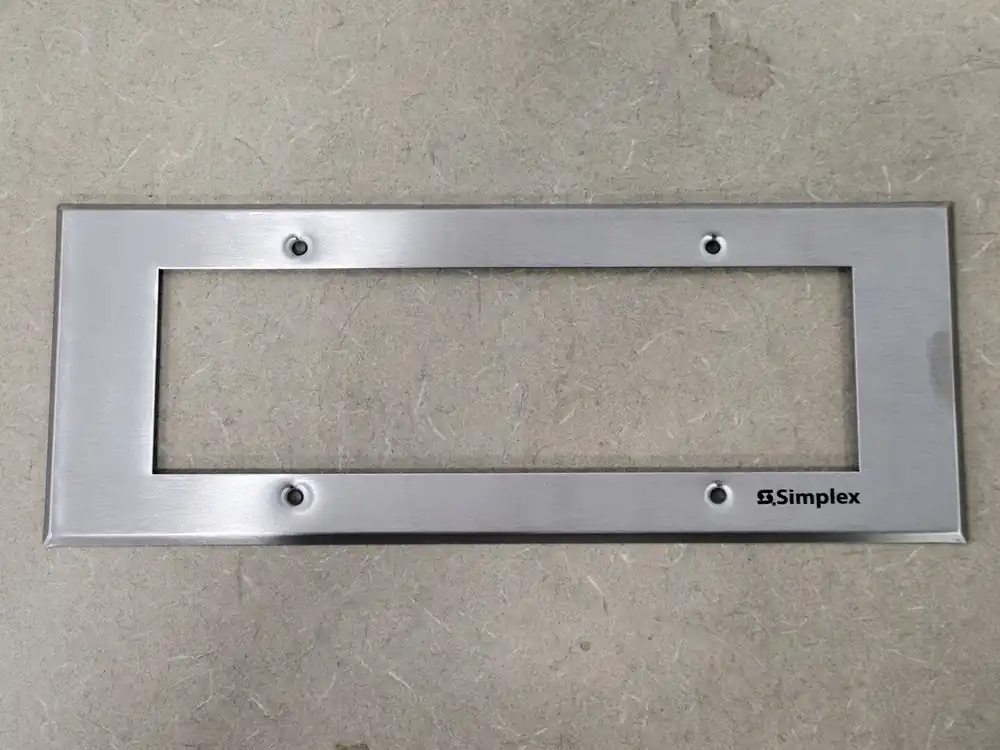 6 Gang Aluminum Trim Plate 0748260, 4603-9111