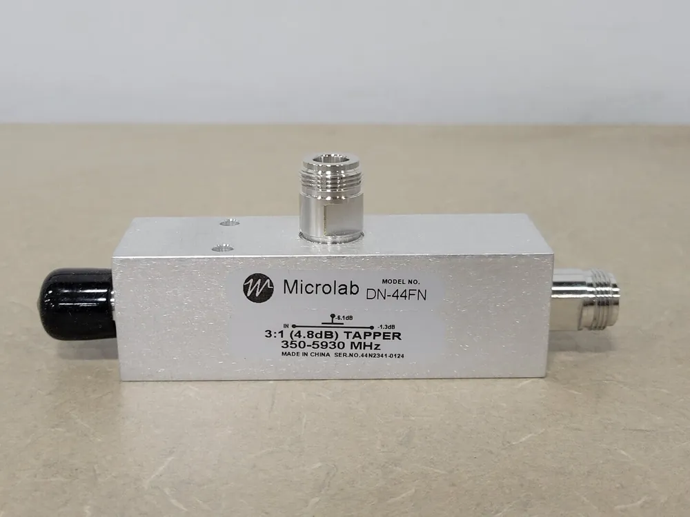 4.8dB (3 1) Tapper 350-5930MHz 500W Type N Connector DN-44FN