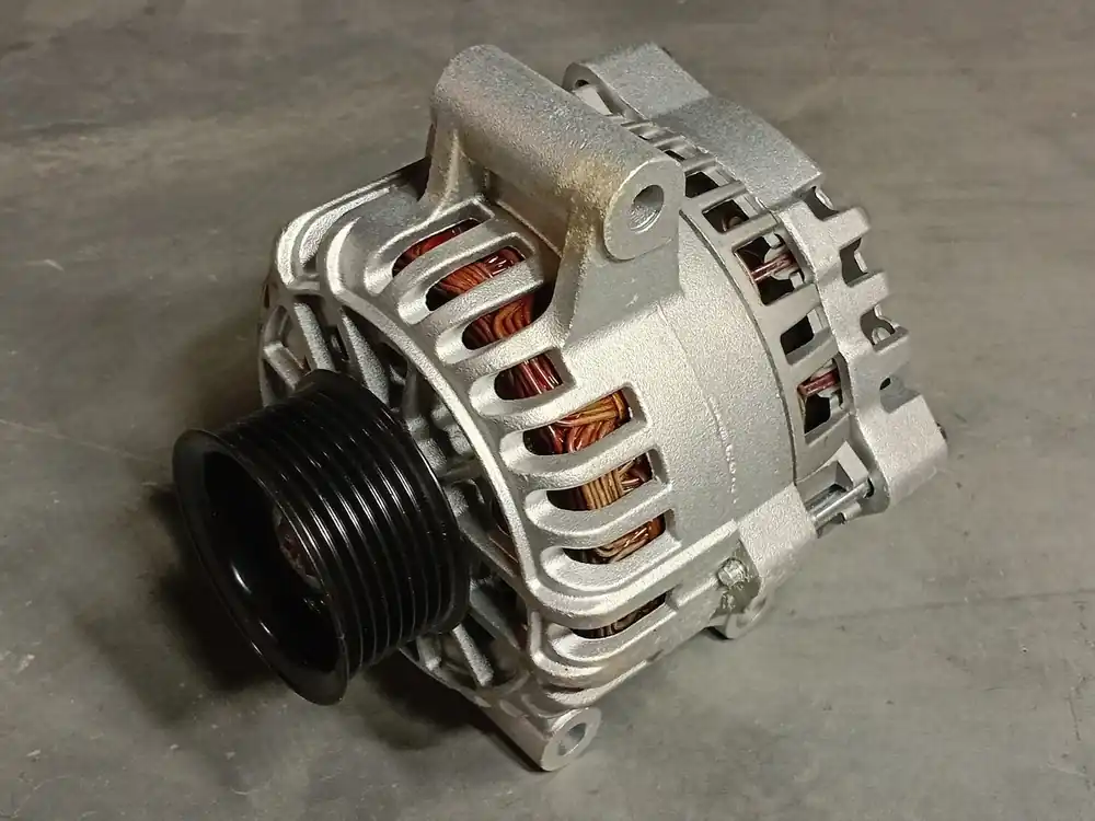 Alternator GLV-8902-RM, 4U2Z-10V346-CARM