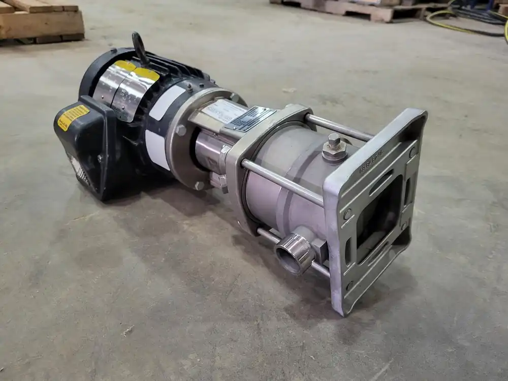 13.2 gpm Vertical Multistage Centrifugal Pump w/ 1.5 hp Motor
