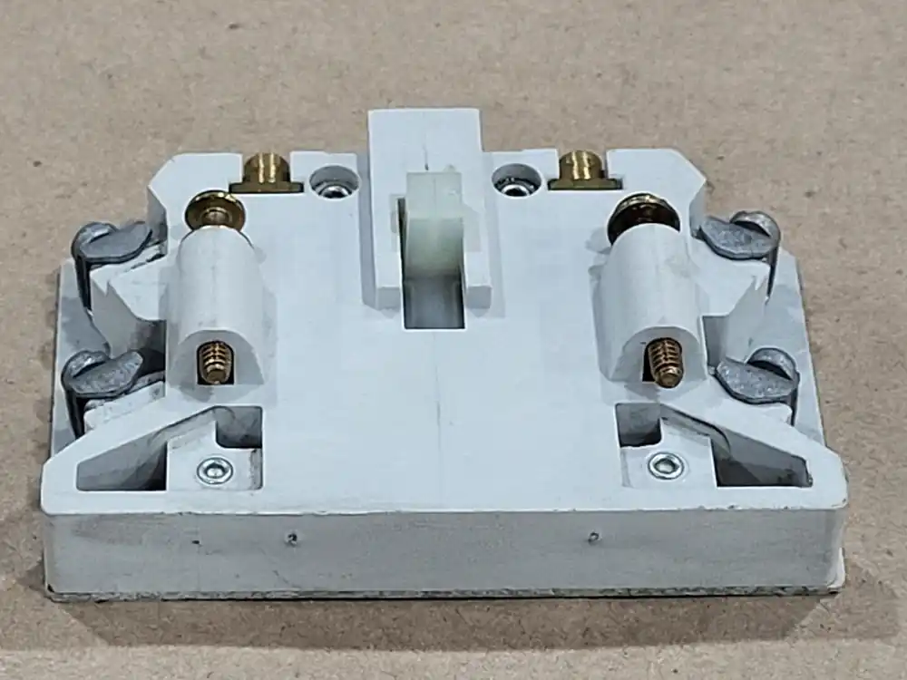 10 Amp, 3 Pole, 1 NO+ 1NC, 690 VAC Coil Auxiliary Contact C320KGS32