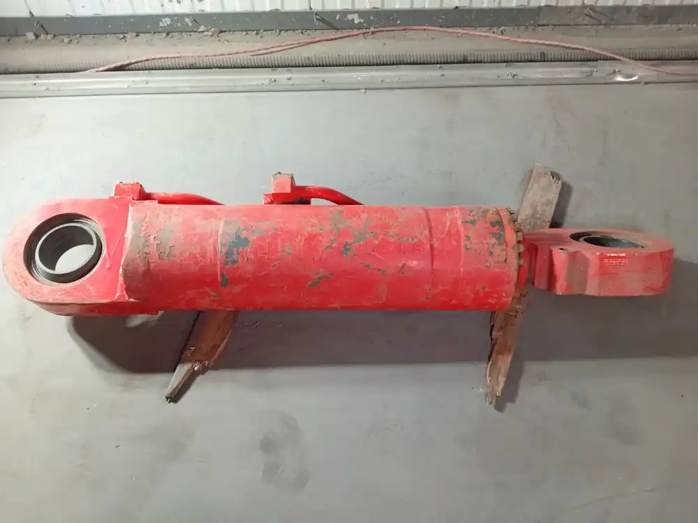 Tilt Cylinder 56029089 L-P-21-346323