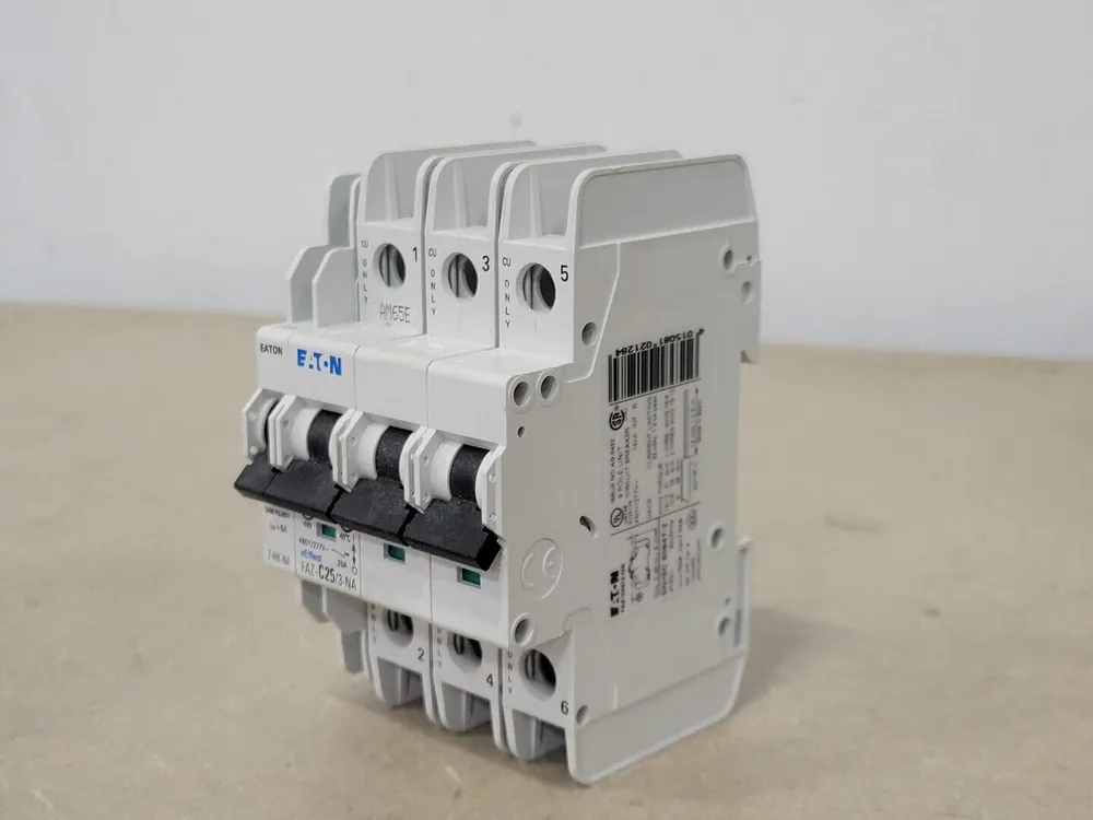 25 Amp 3 Poles 277/480V Circuit Breaker FAZ-C25/3-NA