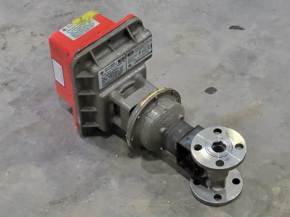 Electric Valve Actuator EM SR5F-10-C7-02-360 w/ 1-3/4" Valve