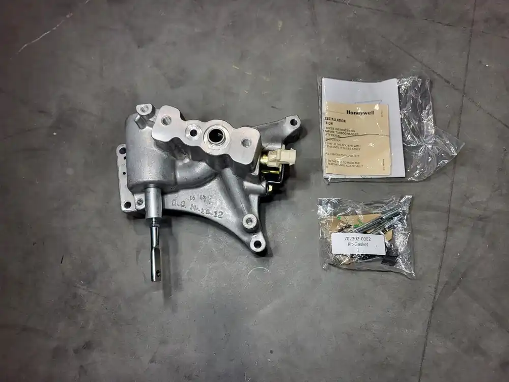 Turbo Pedestal Kit F81Z-6N639-CARM