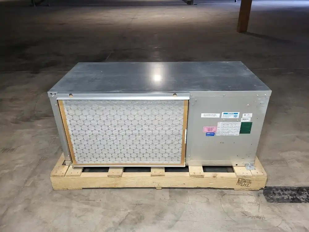 36,000/42,400 BTUH, 12,000 CFM Enfinity Horizontal Water Source Heat Pump 036