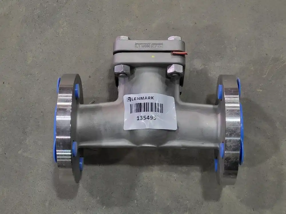 1-1/2" Class 300 Swing Check Valve F07-1114C-13GX