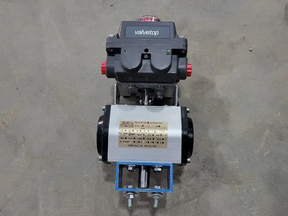 Valve Controller DXP-M21GNEB7A21 w/ Actuator ST-U73-SR-4