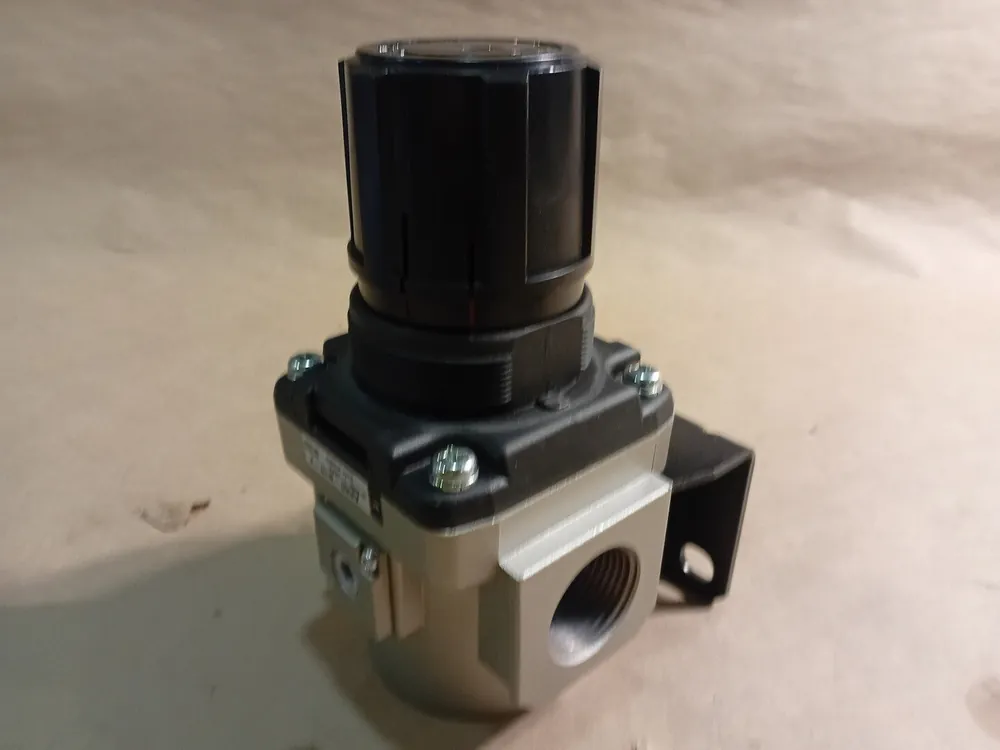 1" NPT Modular Regulator AR60-N10-Z, 7-125 PSI
