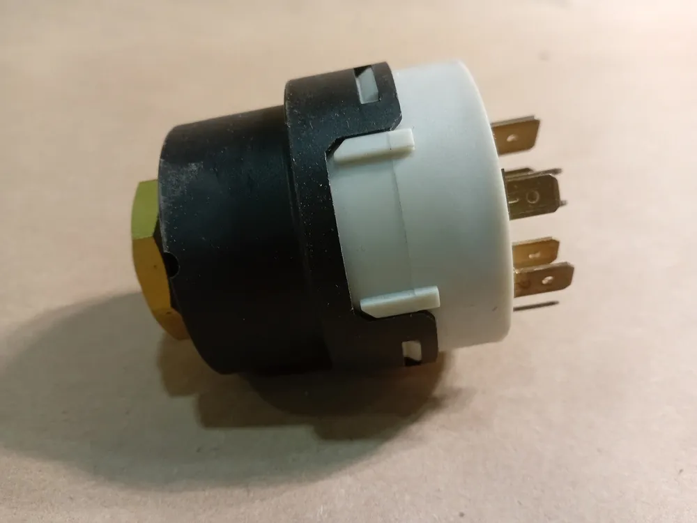 Ignition Switch 08000091