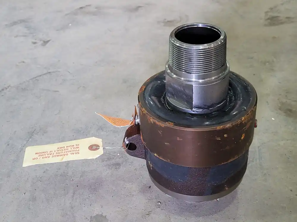 Rotary Union, TC/SIC, 2" NPT RH, 6200-044-123