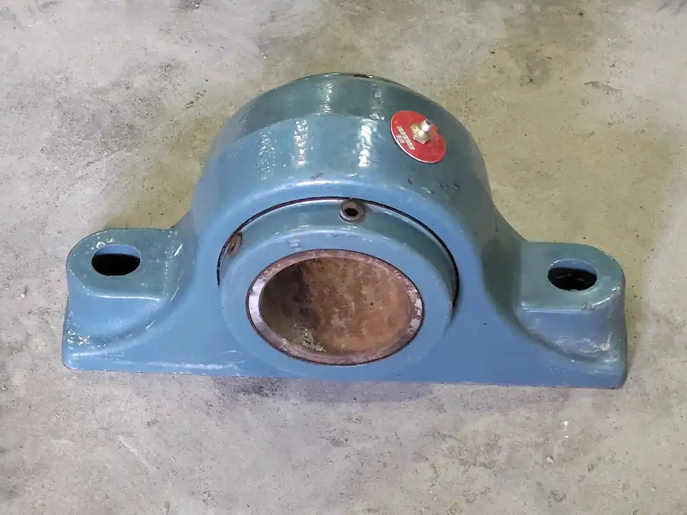Pillow Block Bearing 2-15/16" Bore, 023017