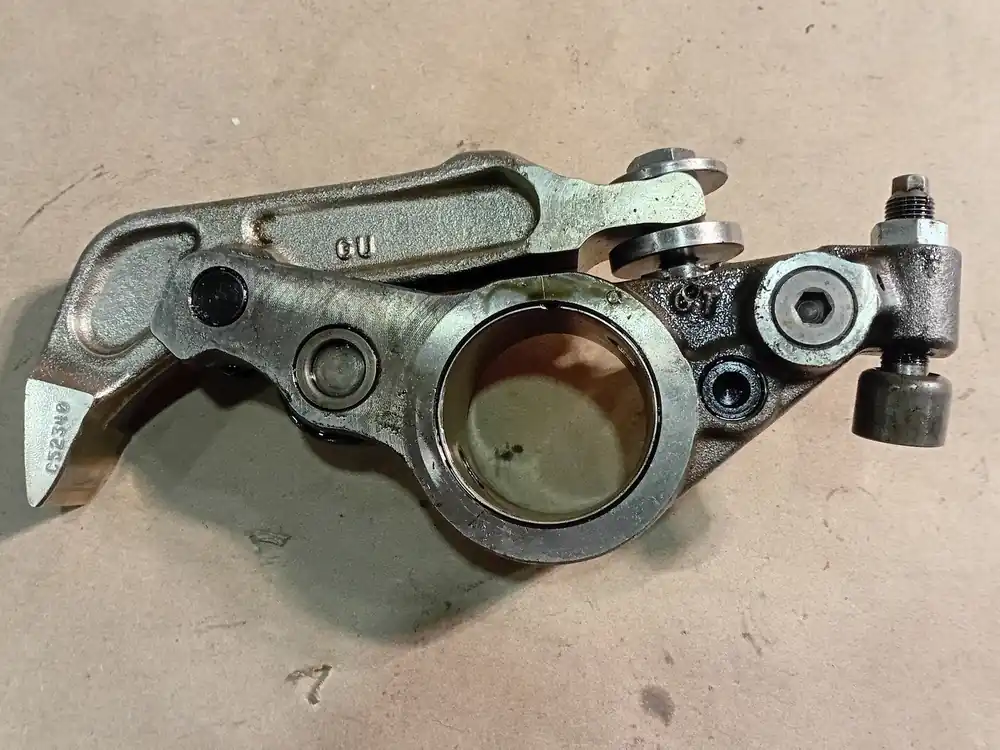 Rocker Arm Assembly 21243114