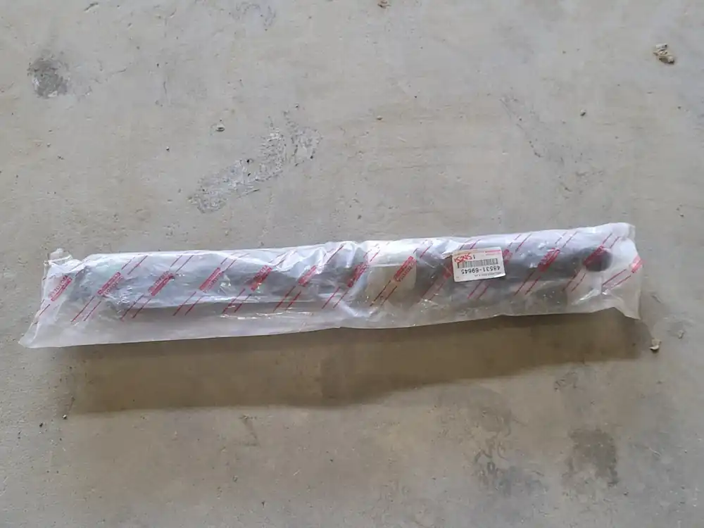 Shock Absorber Rear 48531-69645
