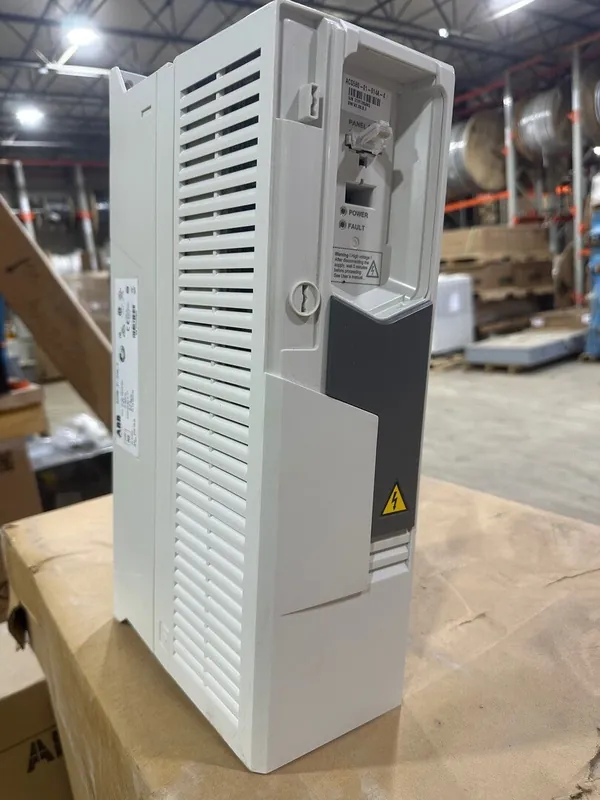 10 hp, 500 Volts, 3-Phase Variable Frequency Drive ACS580-01-014A-4