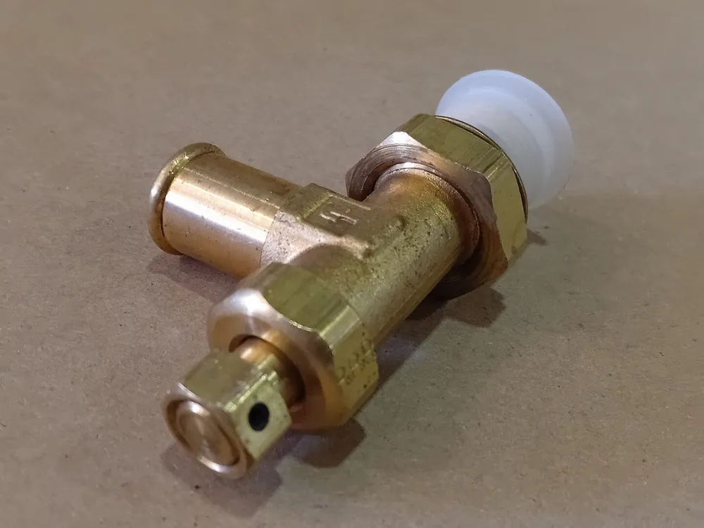 3/4" Thread Shutoff Valve 7E-4761
