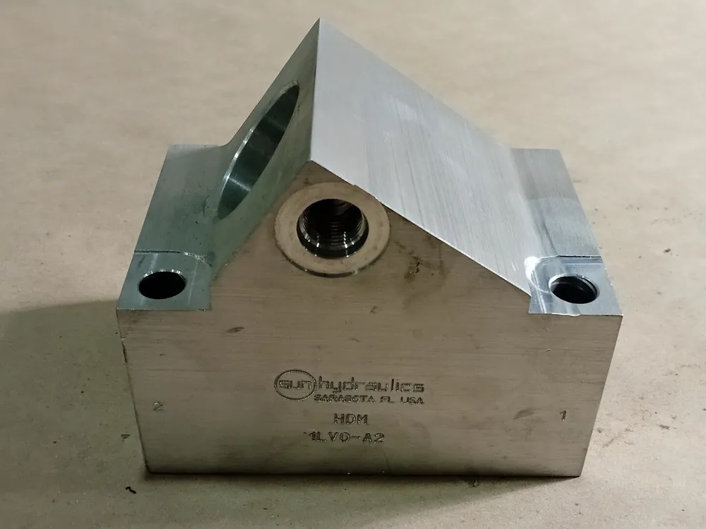 Line Mount Manifold HDM, 1LV0-A2