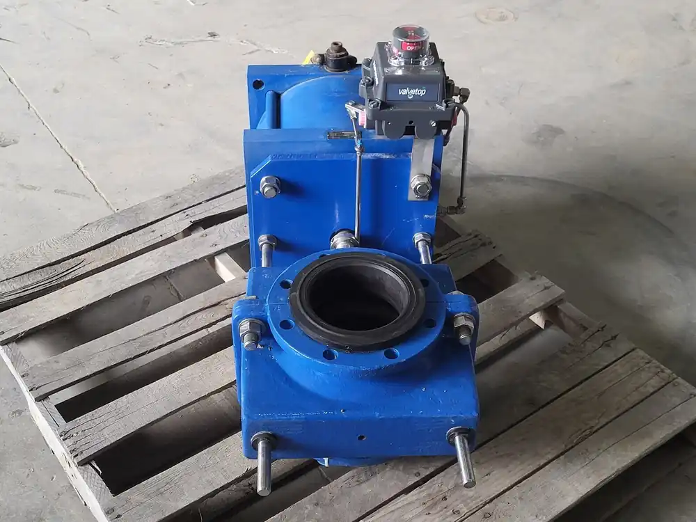 6" Pinch Valve BE6 P250-553SLX w/ Actuator PASG6NE9CK9Z