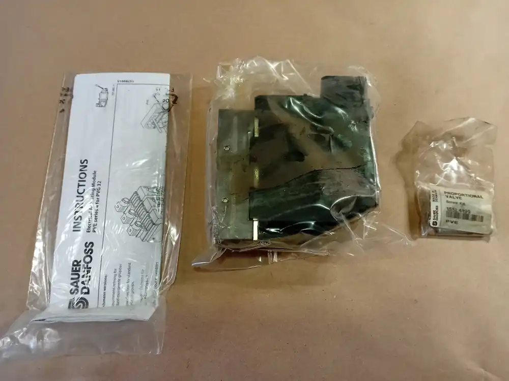 PVEH32 Electrohydraulic Actuator 157B4033