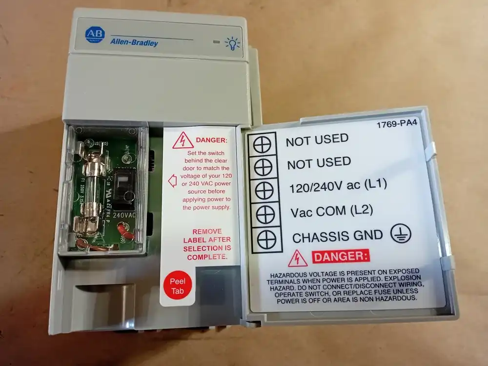 Compact I/O Power Supply 120/240VAC Input 1769-PA4
