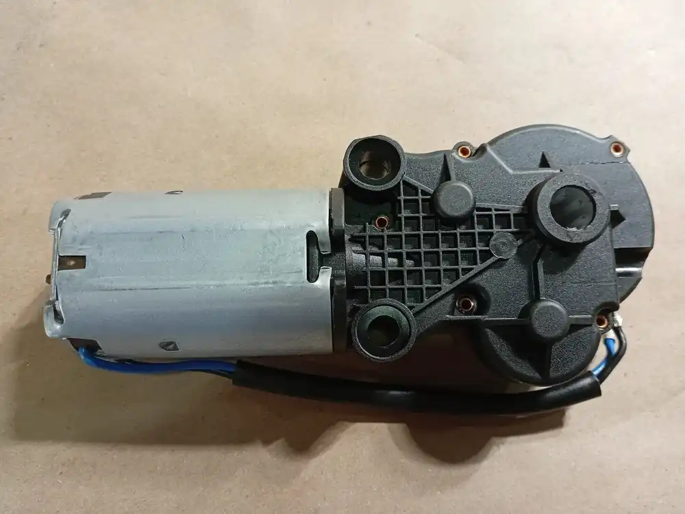 210 1 Geared Motor 24VDC 593312, 3060583