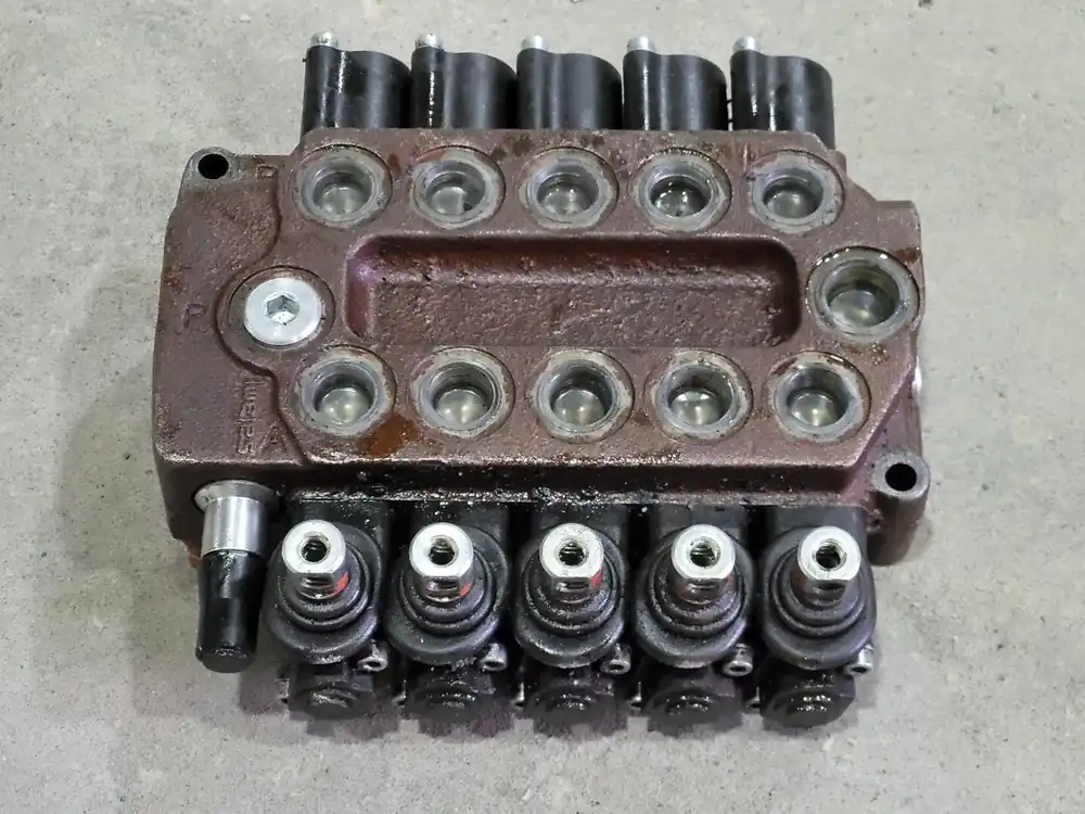 Hydraulic Monoblock Valve VDM6/DDDDD/U4S