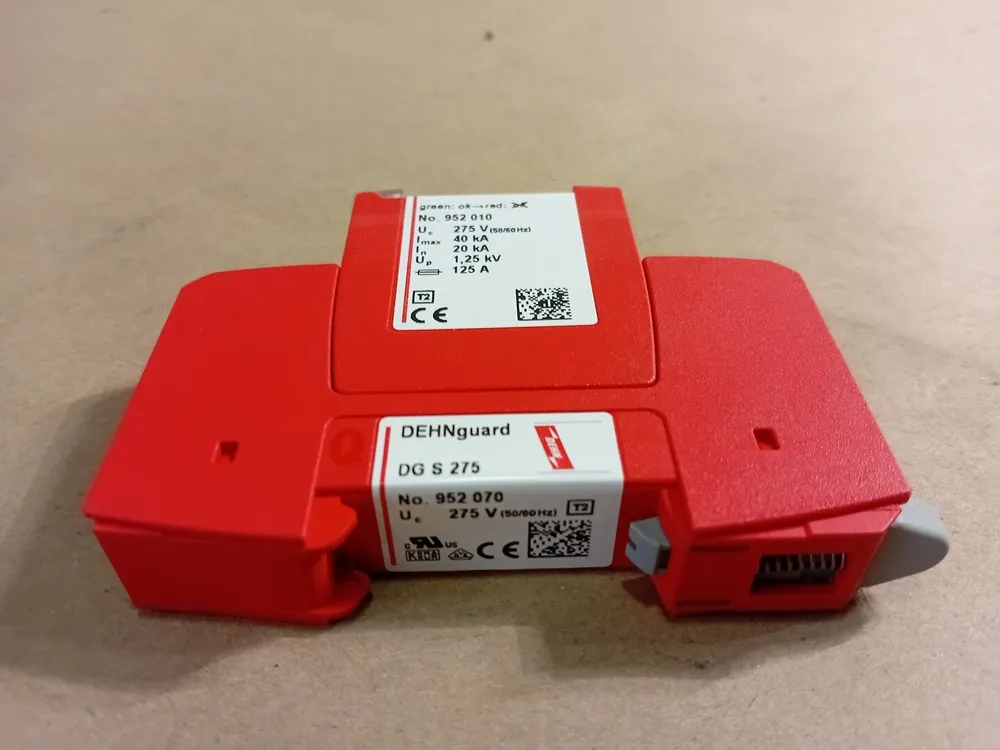 Surge Arrester DGS275, 952070