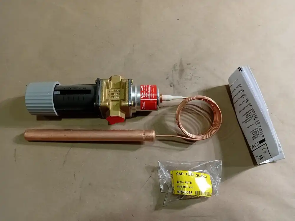 30C, G, 3/8 Thermostatic Water Valve AVTA 10, 003N1132