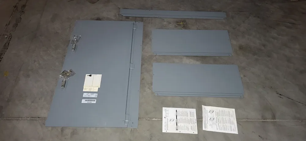 Trim front, I-Line Panelboard, HCM73TSD, 32in W x 73in H