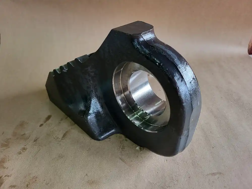 Track Link Split Master (LH Pin End) 8S-0944