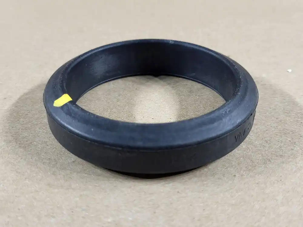 63.5mm Internal Shaft Diameter Seal 9X-7523 (Bag of 8)