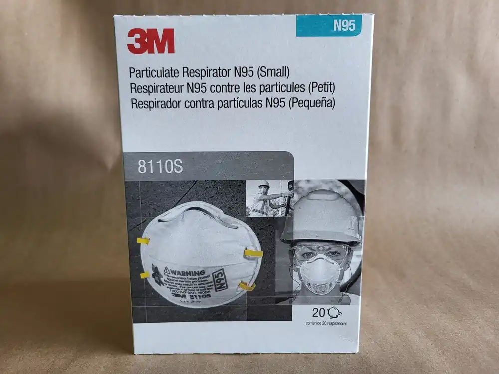 Industrial Respirator N95 8110S (Box of 20 pcs)