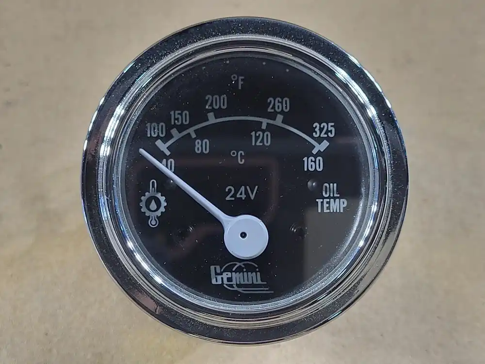 Oil Temperature Gauge 24V, 160C/325F, 75057