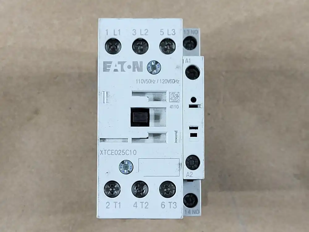 40 Amp, 3 Pole, 1 NO, 110/120 volts Contactor XTCE025C10