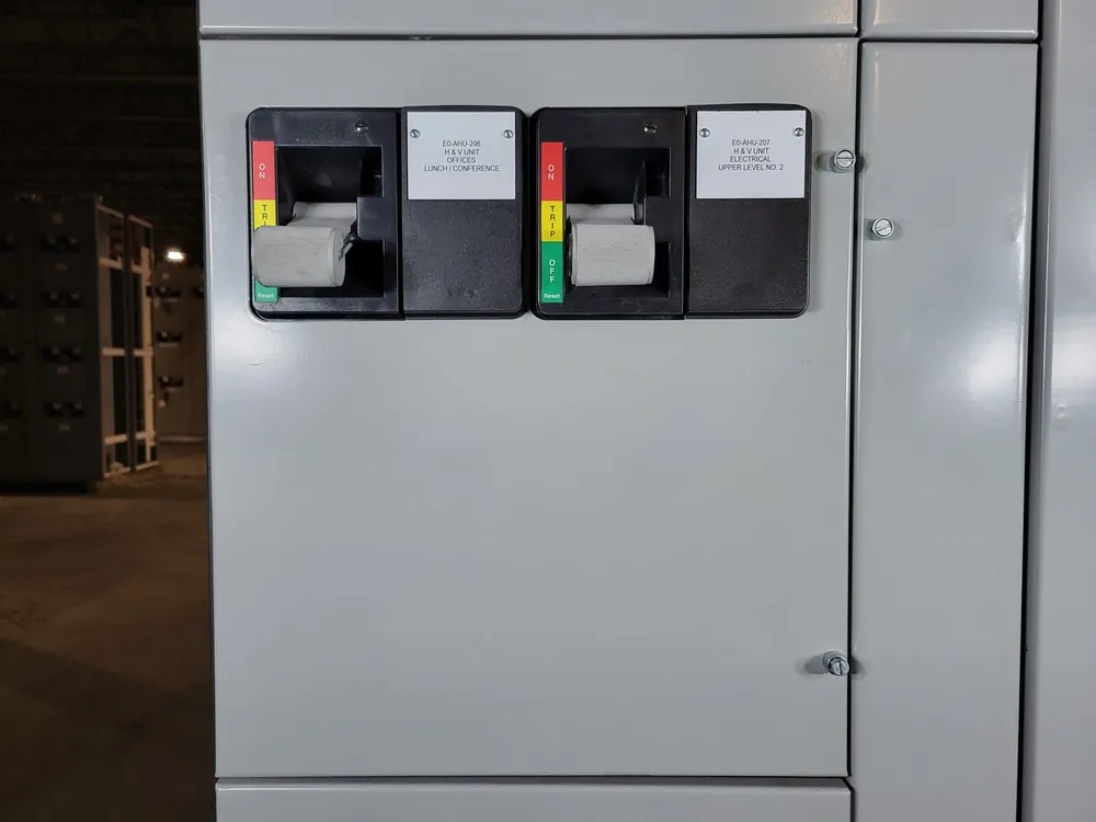 15/15A, 3 Pole, 600V Circuit Breaker HFD3015 Bucket for Freedom 2100 MCC Frame