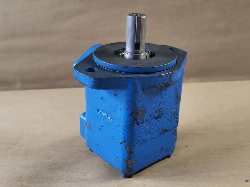 Vane Pump V10-1P04P-001C-20-F3