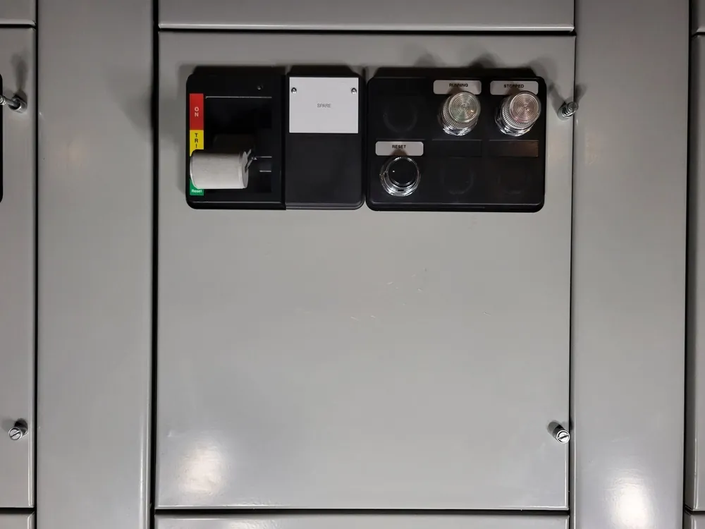 10 hp, 600V, 30A FVNR Starter, Size 1 Bucket for Freedom 2100 MCC Frame
