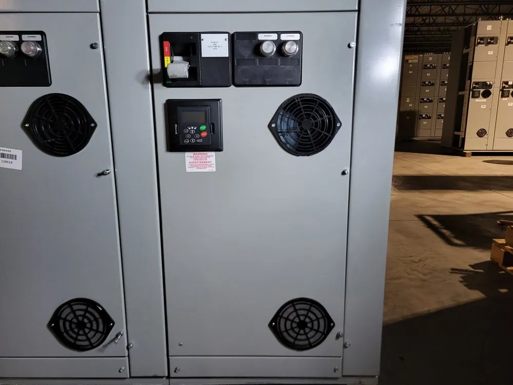 30 hp, 600 Volts, 3-Phase VFD SVX025A1-5A4N1 Bucket for Freedom 2100 MCC Frame