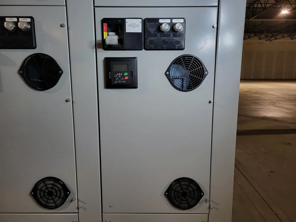 5 hp, 600 Volts, 3-Phase VFD SVX004A1-5A4N1 Bucket for Freedom 2100 MCC Frame
