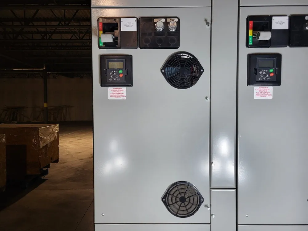 5 hp, 600 Volts, 3-Phase VFD SVX004A1-5A4N1 Bucket for Freedom 2100 MCC Frame