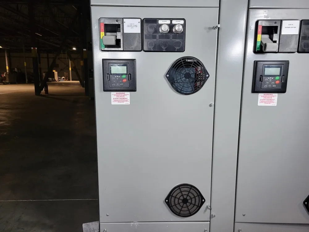 5 hp, 600 Volts, 3-Phase VFD SVX004A1-5A4N1 Bucket for Freedom 2100 MCC Frame