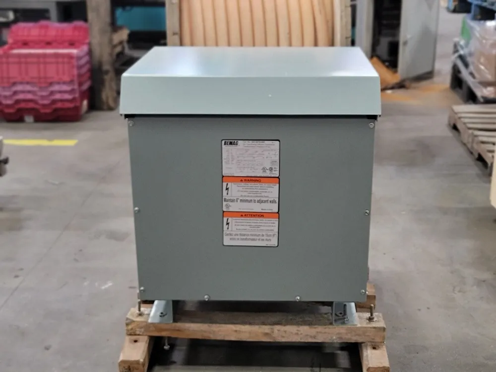 45 kVA Transformer, 600 Delta pri. volts, 208Y/120 sec. volts 423-5219-000