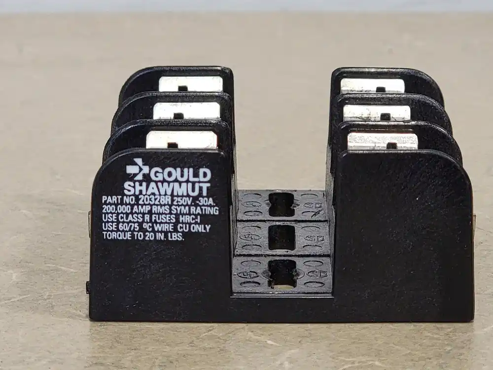 30 Amps 1 Pole Fuse Holder 20328R