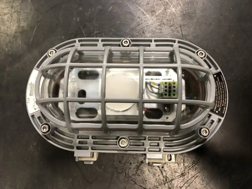 23 W Explosion Protected Light Fixture AB052510210301