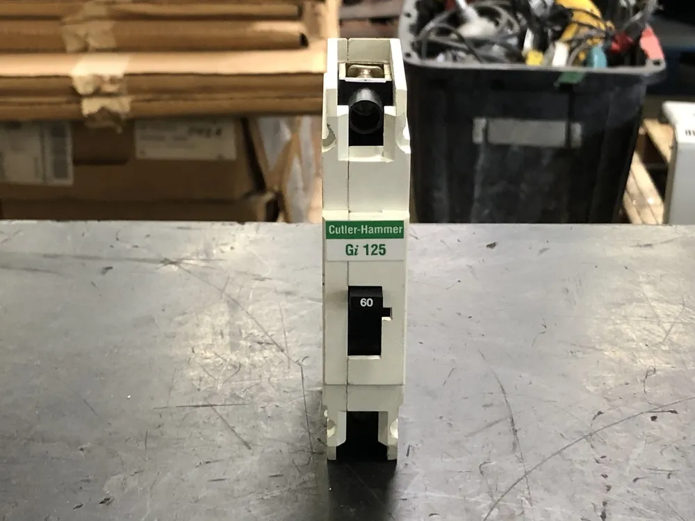 60 Amp, 1 Pole, 240 volts Circuit Breaker GI1060
