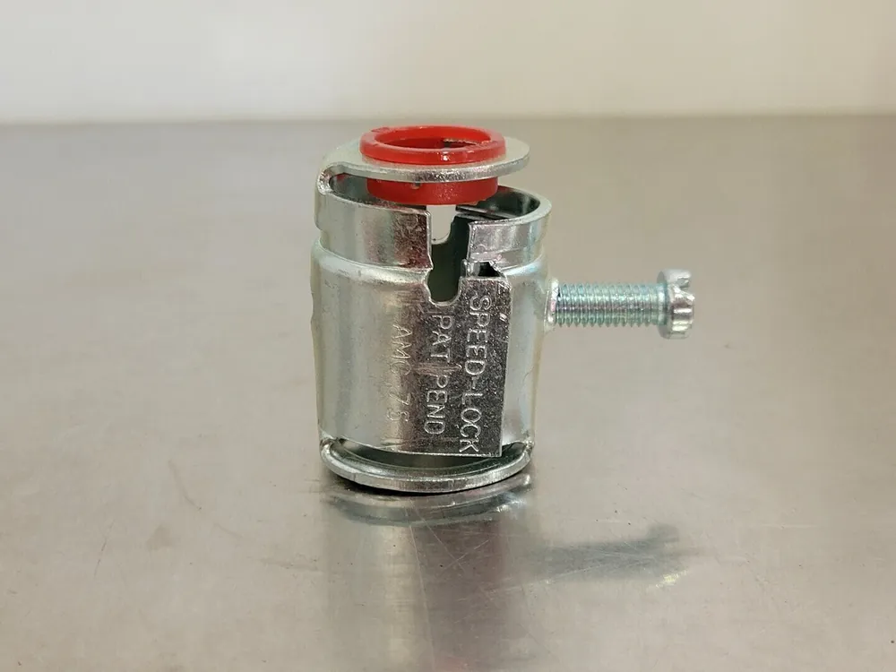 3/4" Steel Box Connector AMC-75 (Box of 18)