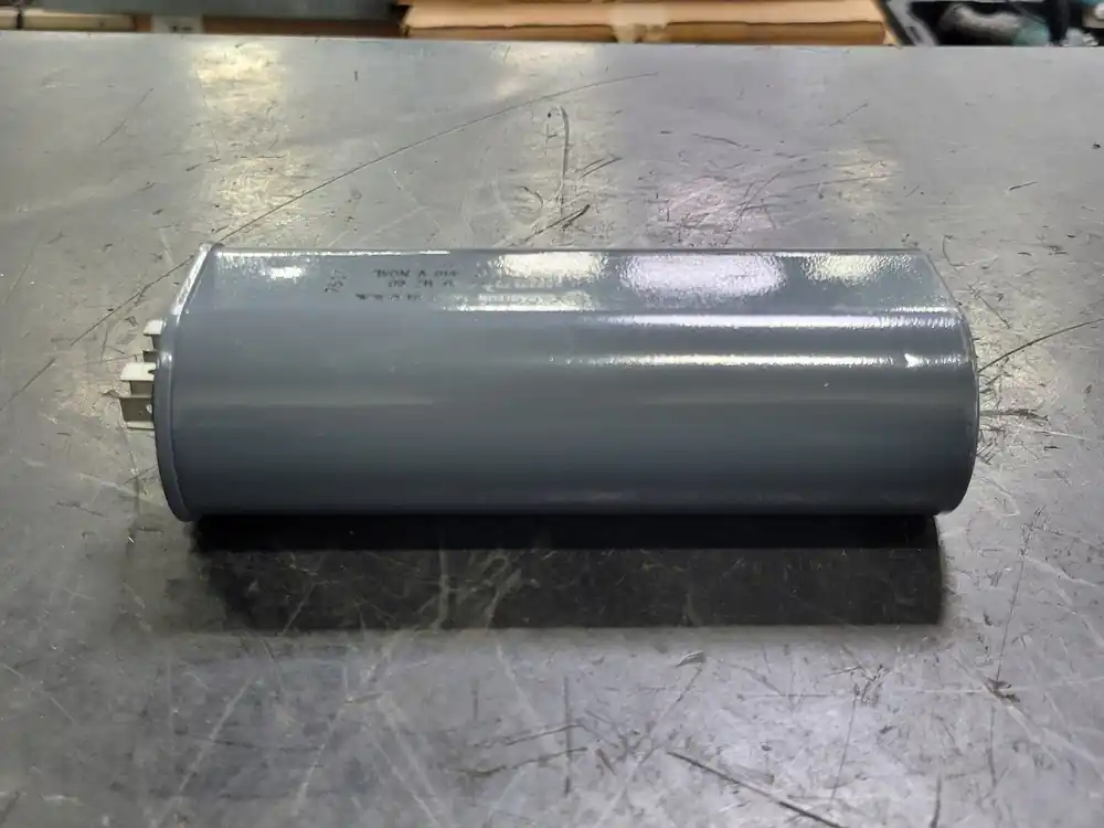 440 Volts Motor Run Capacitor 12037