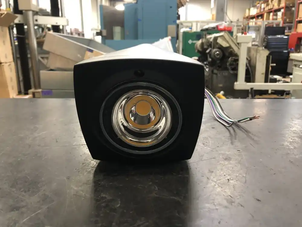 23.8 W Directional Light dCST13-UV-L20K30-FL-FB