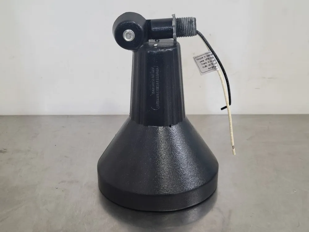 Floodlight Light Fixture HL-2