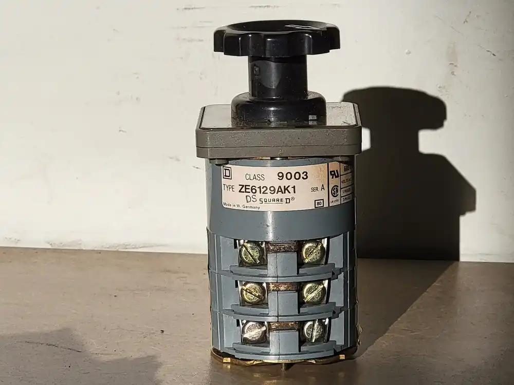 Ammeter Switch 9003 ZE6129AK1